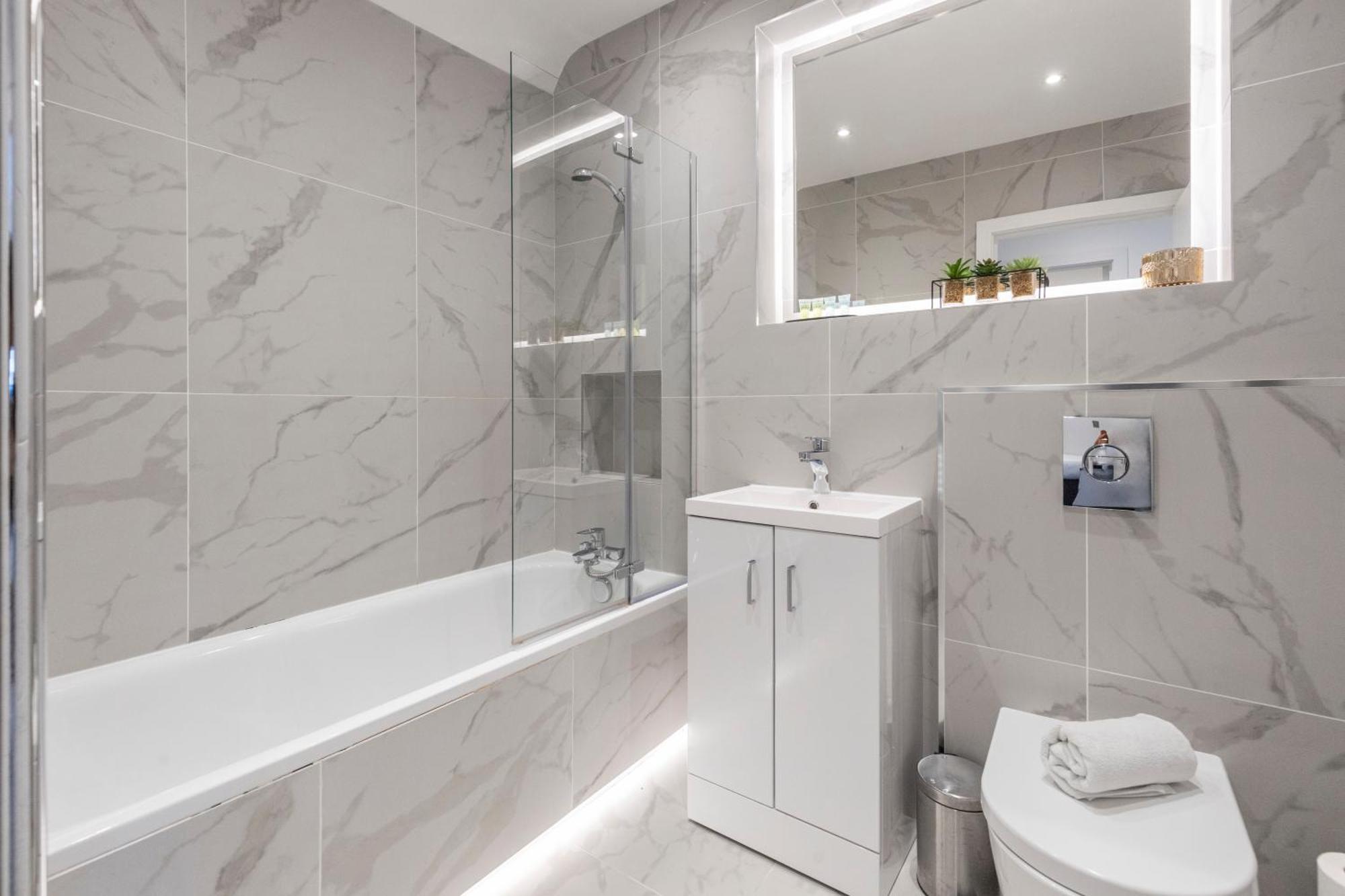 Luxurious 2 Bedroom - Apartment - Central Location Londres Exterior foto